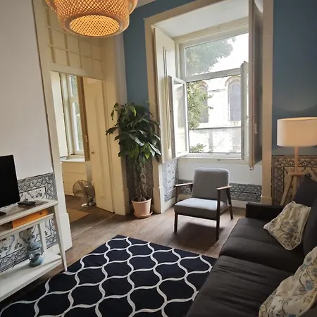 Comfortable Family In Alfama