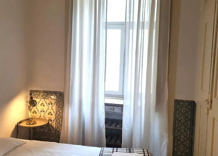 Comfortable Family In Alfama Apartment